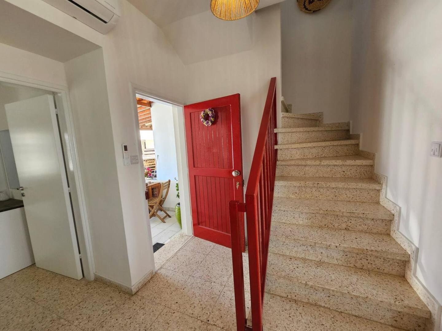 Ammos Beachfront Villa Paradise Larnaca Bagian luar foto